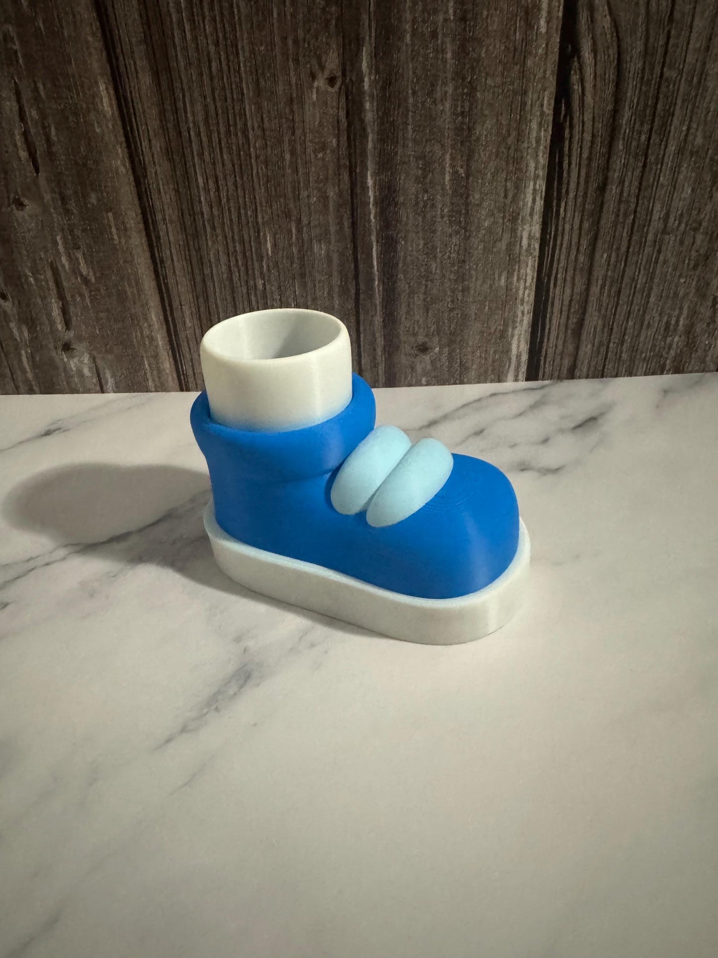 3D Printed Shoe-Shaped Pencil Holder: Unique Desk Organizer for Teachers, Students & Office Decor
