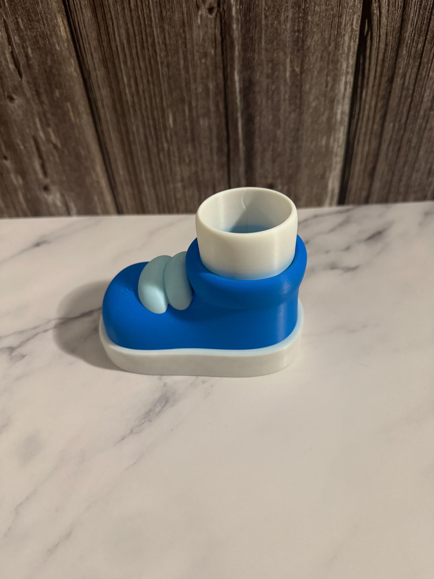 3D Printed Shoe-Shaped Pencil Holder: Unique Desk Organizer for Teachers, Students & Office Decor