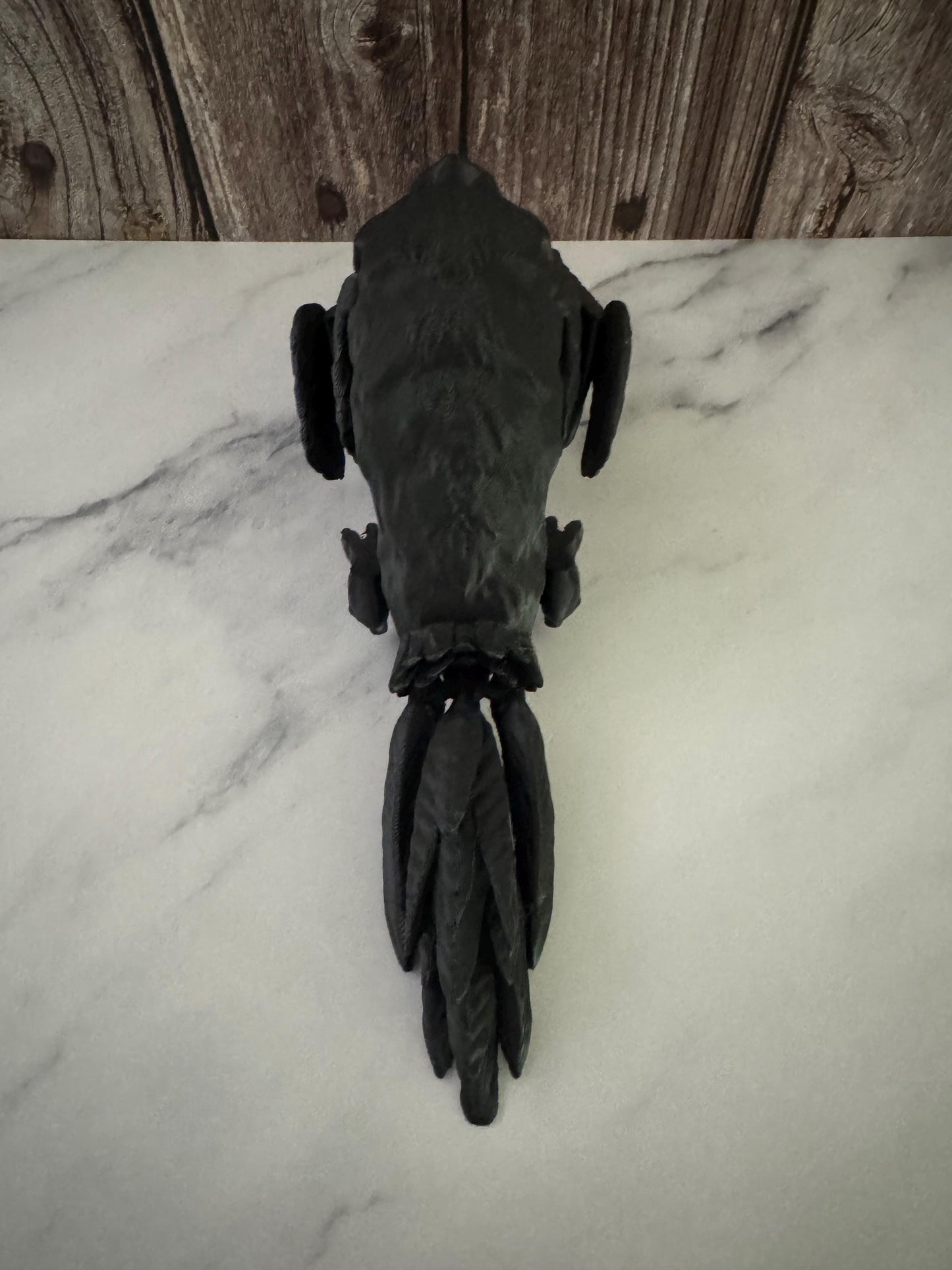 Flexible Crow Figurine: 3D Printed Articulated Bird Model for Collectors and Nature Enthusiasts