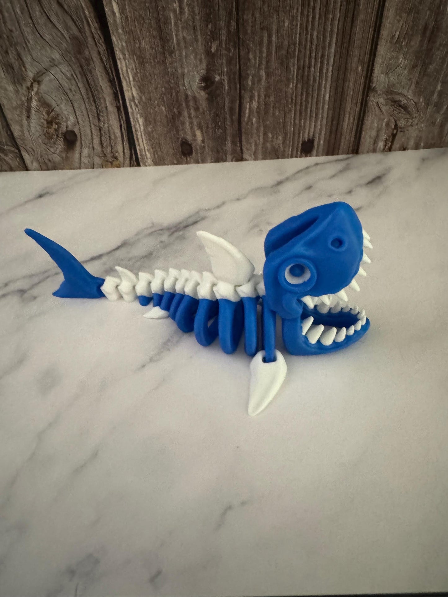 Flexible Blue Shark Toy: Bendable Ocean Predator Figure for Kids, Collectors, and Aquarium Decor