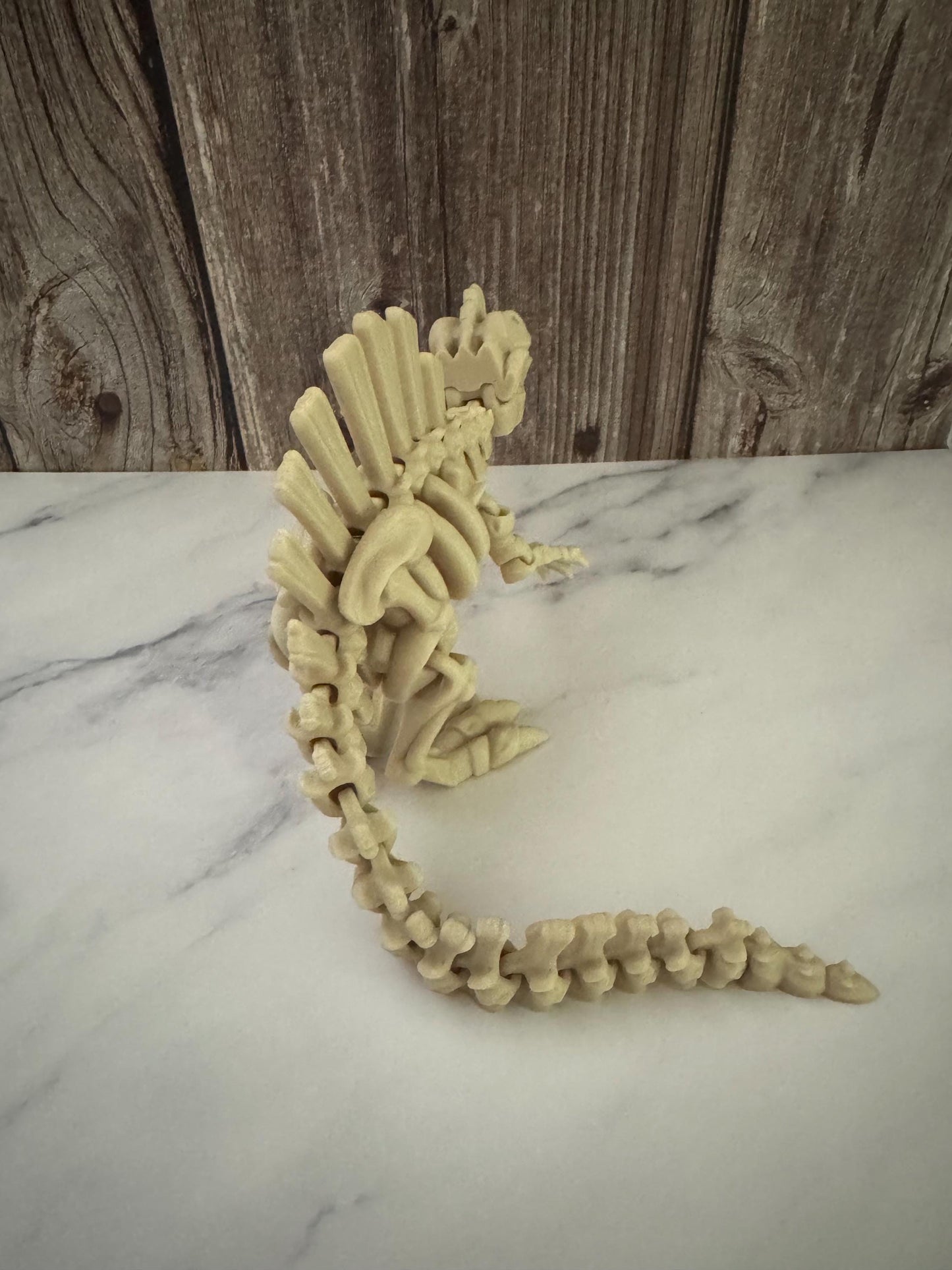 Flexible Spinosaurus 3D Printed Dinosaur Model: Articulated Prehistoric Reptile Toy for Collectors