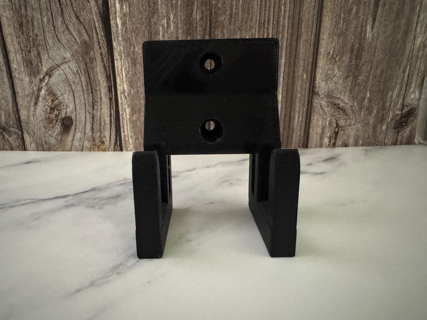 Unique Skateboard Wall Hook: Stylish Storage Solution for Skaters and Extreme Sports Enthusiasts