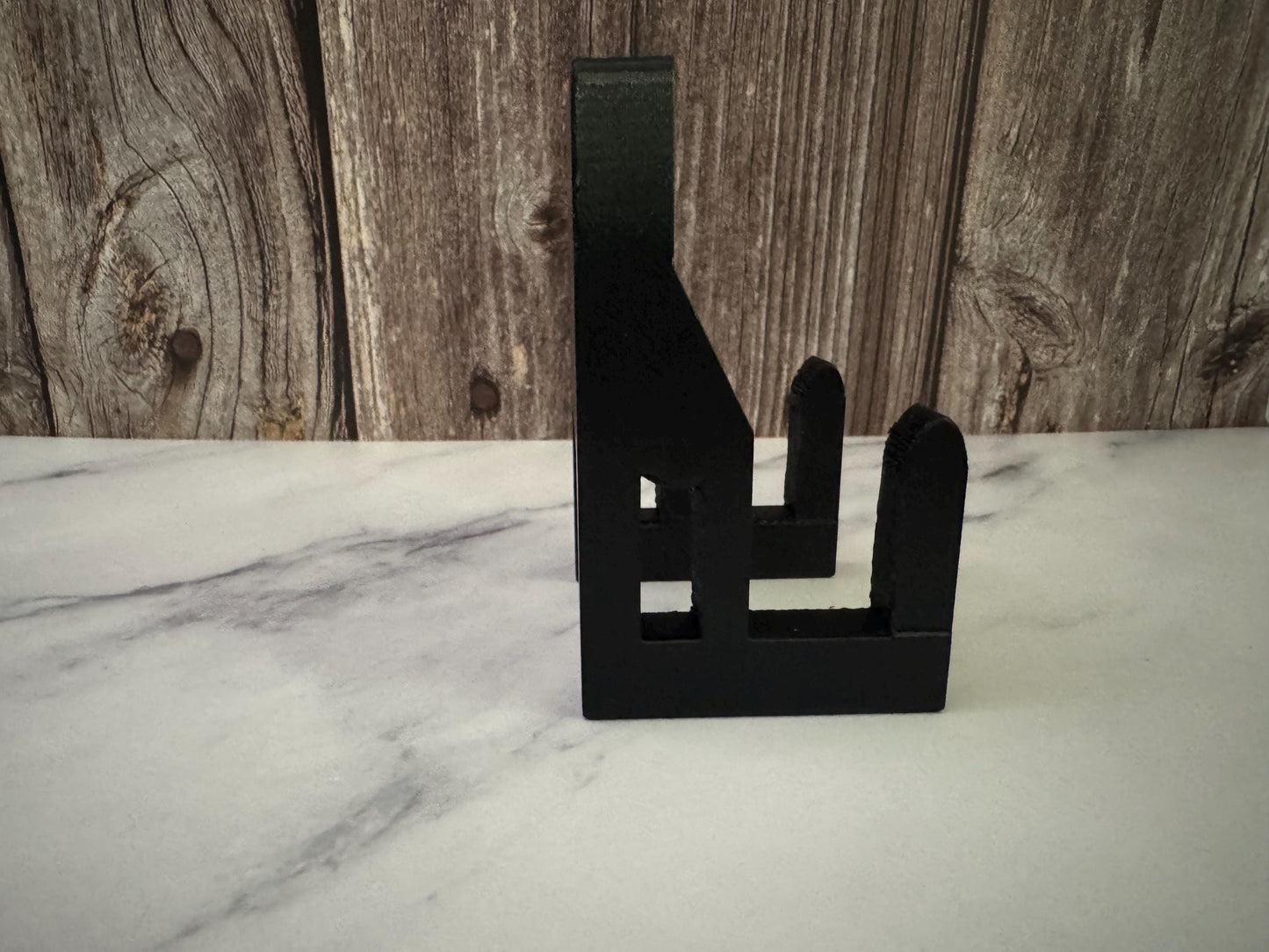 Unique Skateboard Wall Hook: Stylish Storage Solution for Skaters and Extreme Sports Enthusiasts