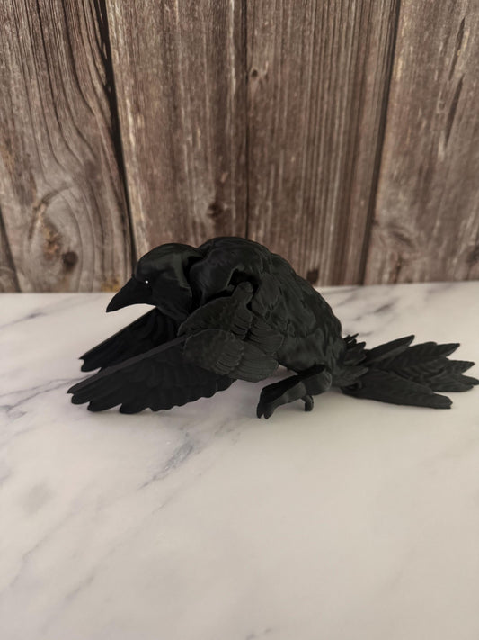Flexible Crow Figurine: 3D Printed Articulated Bird Model for Collectors and Nature Enthusiasts