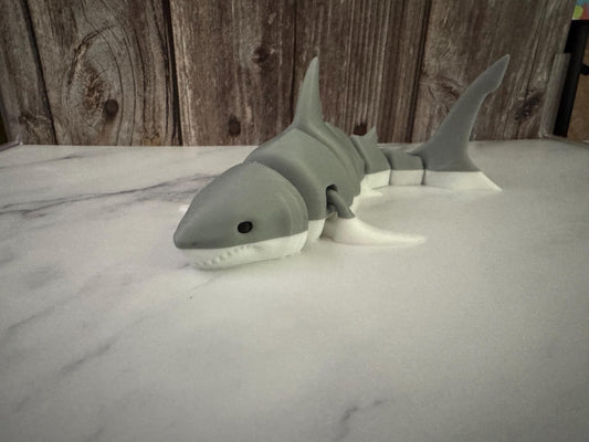 Flexible Great White Shark Model: 3D Printed Ocean Predator Figurine for Collectors & Education