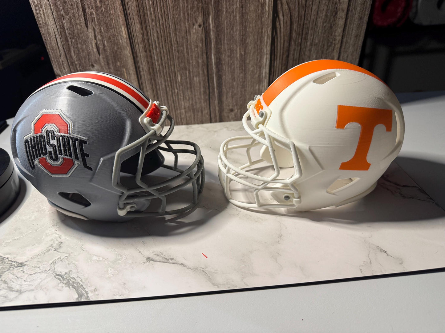 Collegiate Miniature Football Helmet Display: Authentic Collectible Sports Memorabilia for Fans & Graduates