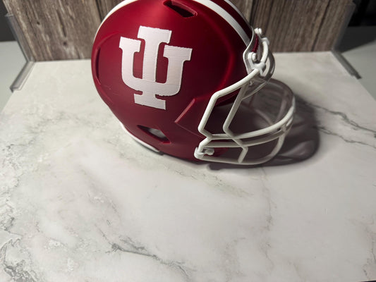 Collegiate Miniature Football Helmet Display: Authentic Collectible Sports Memorabilia for Fans & Graduates